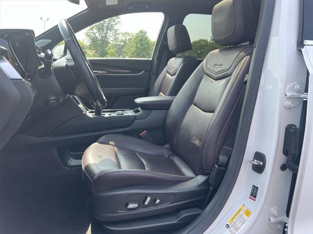 used 2022 Cadillac XT6 car, priced at $37,926