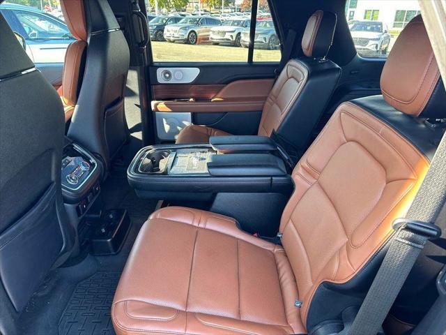 used 2019 Lincoln Navigator car, priced at $31,914