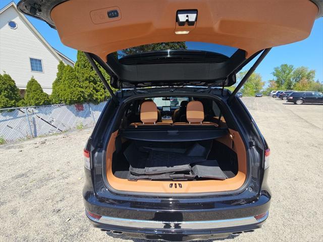 used 2022 Lincoln Aviator car, priced at $59,950
