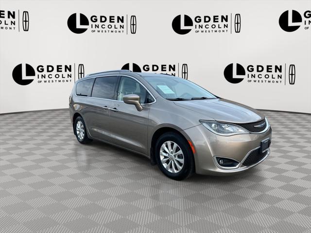 used 2018 Chrysler Pacifica car