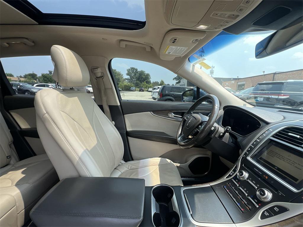 used 2019 Lincoln Nautilus car, priced at $22,931