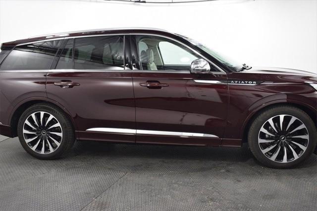 used 2022 Lincoln Aviator car, priced at $57,924