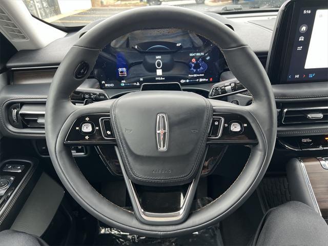 used 2025 Lincoln Aviator car, priced at $72,918