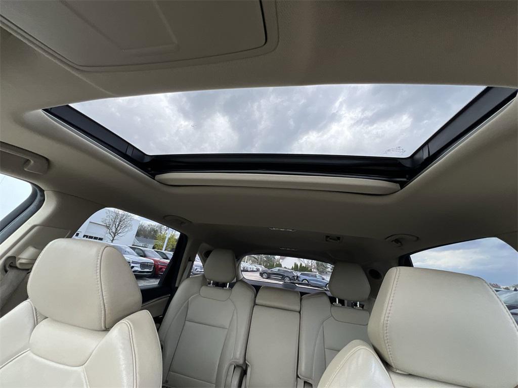 used 2014 Acura MDX car, priced at $16,934