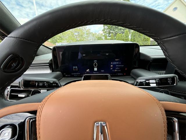 used 2025 Lincoln Aviator car, priced at $81,922