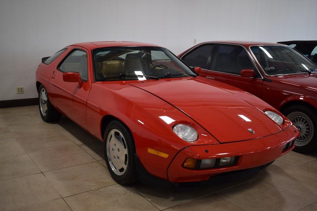 used 1986 Porsche 928 car, priced at $29,989