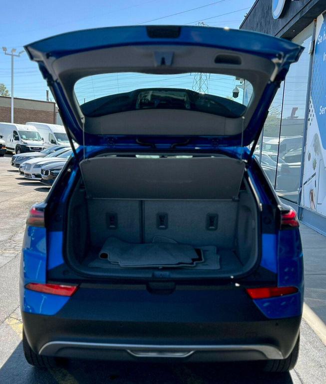 used 2022 Chevrolet Bolt EUV car, priced at $20,300