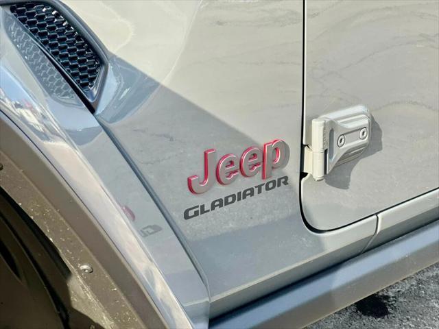 used 2021 Jeep Gladiator car, priced at $27,980