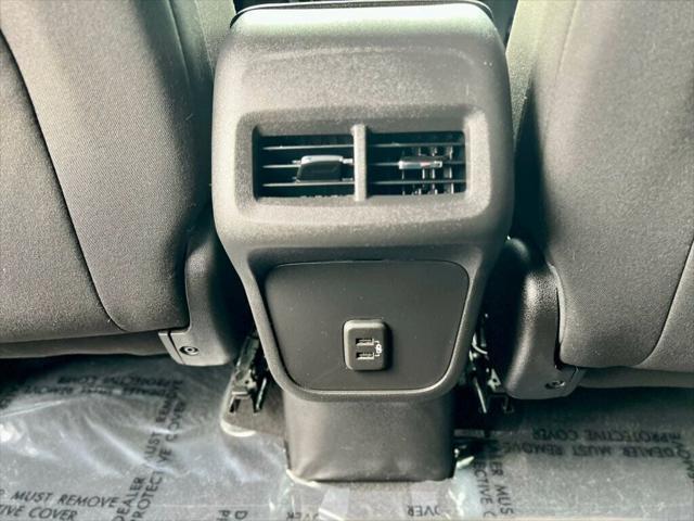 used 2021 Chevrolet Equinox car, priced at $18,980