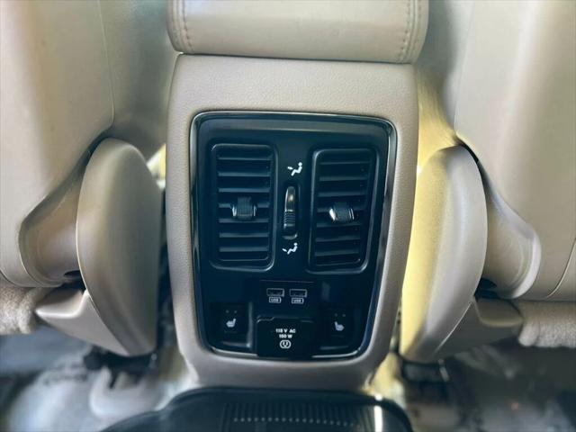 used 2014 Jeep Grand Cherokee car, priced at $14,980
