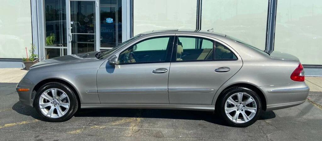 used 2009 Mercedes-Benz E-Class car, priced at $10,980