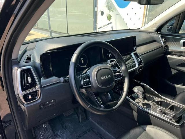 used 2023 Kia Sorento car, priced at $31,980