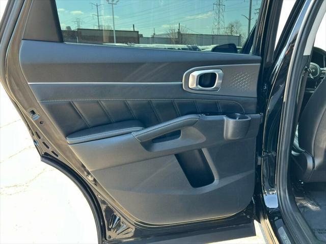 used 2023 Kia Sorento car, priced at $28,980