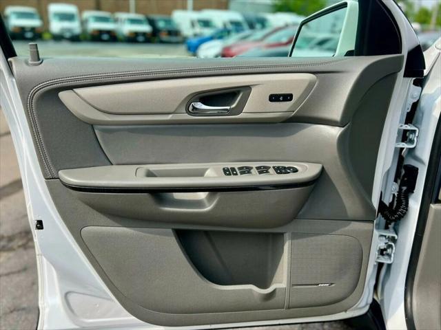 used 2017 Chevrolet Traverse car, priced at $14,980