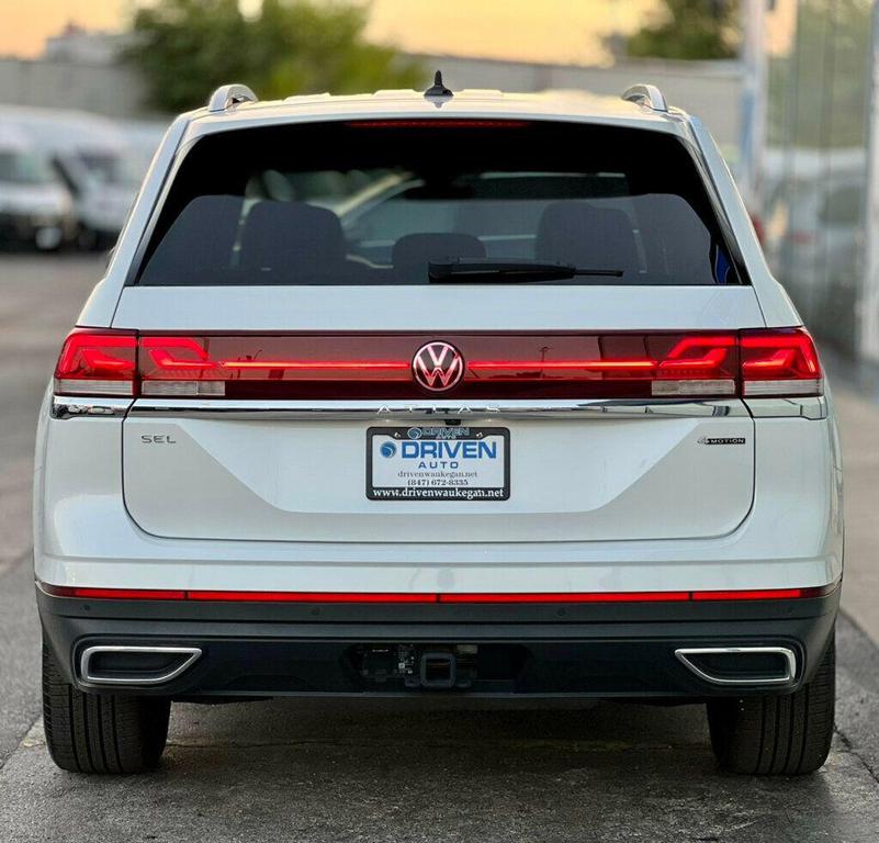 used 2024 Volkswagen Atlas car, priced at $35,980