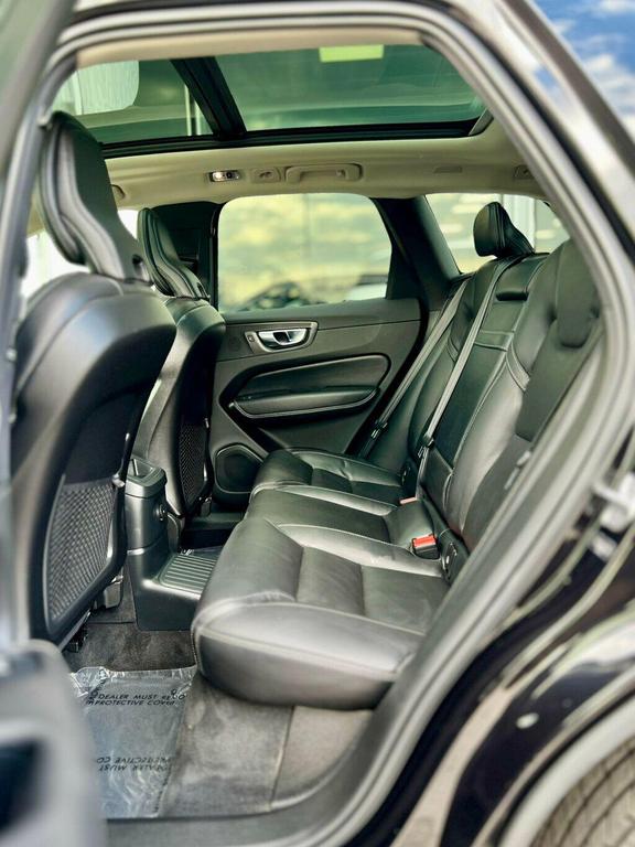 used 2021 Volvo XC60 Recharge Plug-In Hybrid car, priced at $22,980