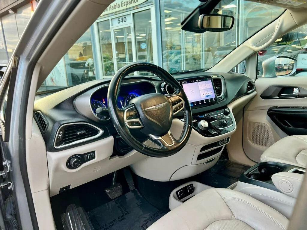 used 2021 Chrysler Pacifica car, priced at $17,980