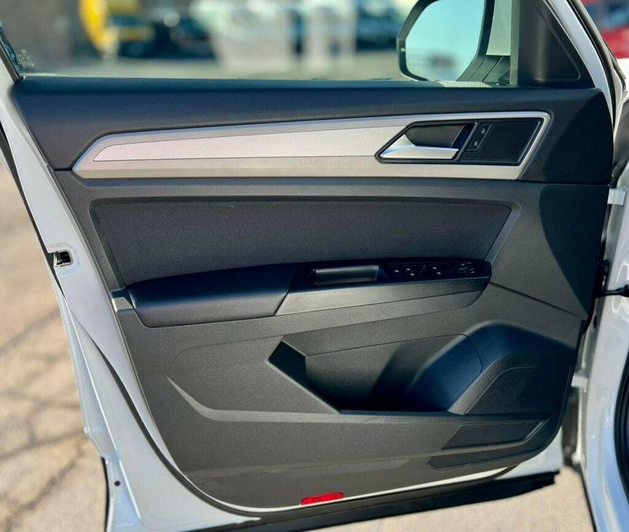 used 2020 Volkswagen Atlas Cross Sport car, priced at $21,980