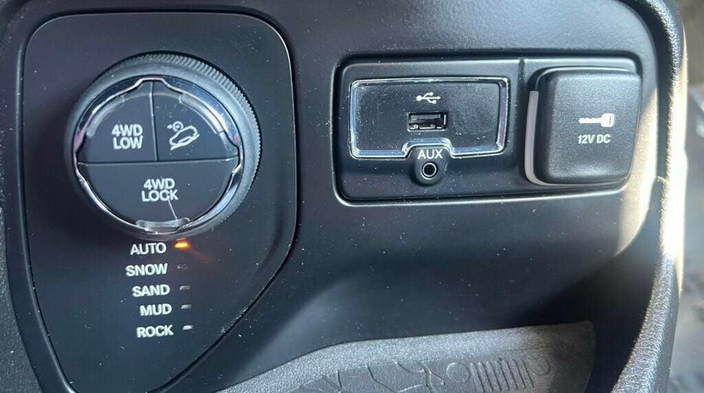 used 2015 Jeep Renegade car, priced at $11,980