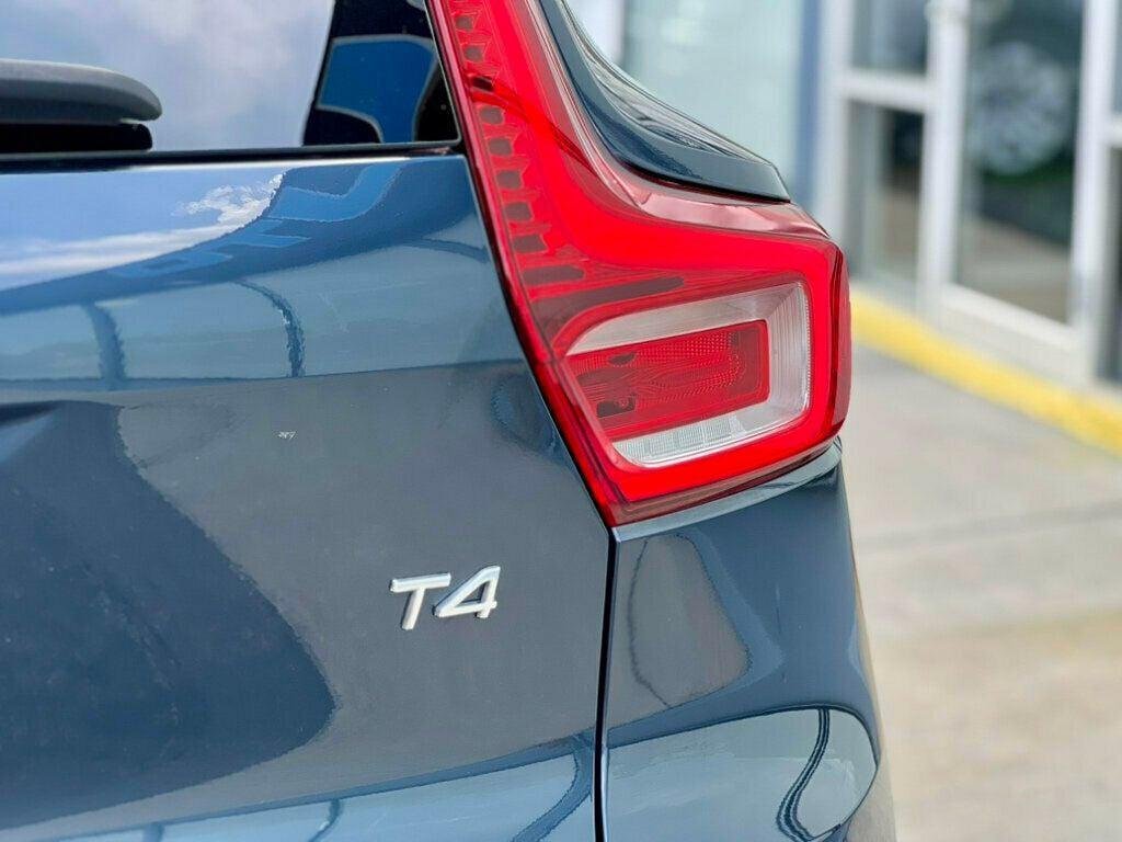 used 2021 Volvo XC40 car, priced at $19,500