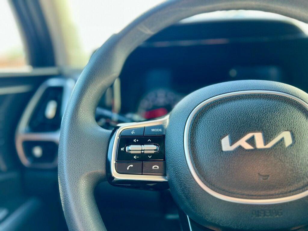 used 2023 Kia Sorento car, priced at $24,680