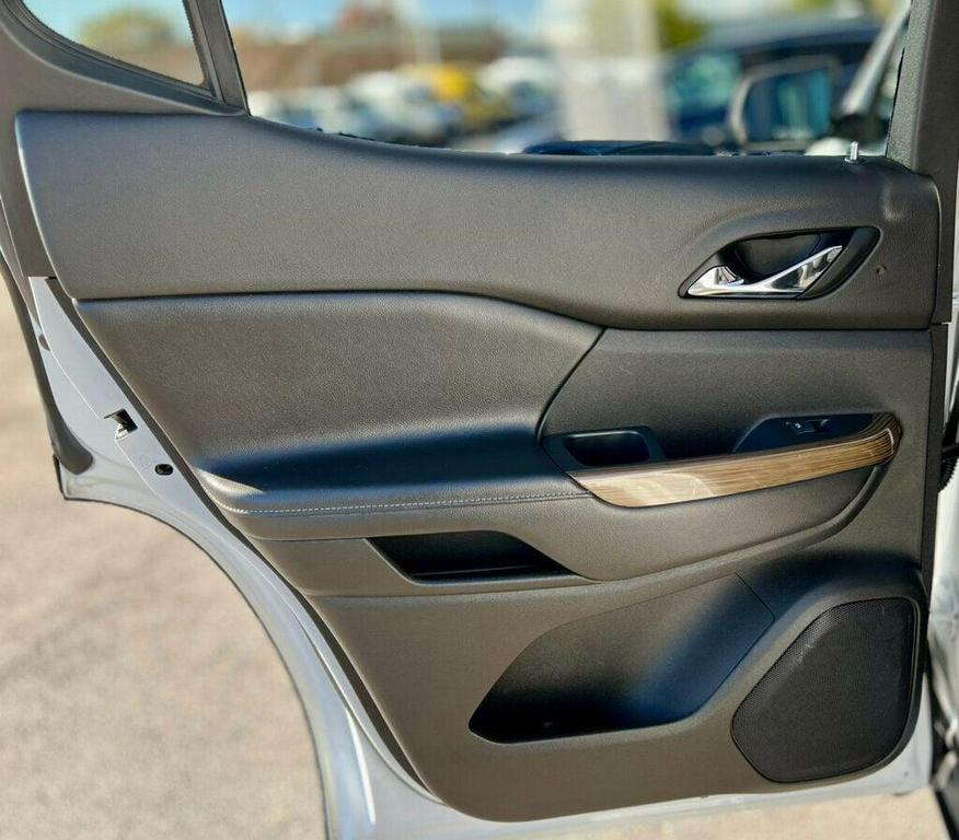 used 2019 GMC Acadia car, priced at $14,980