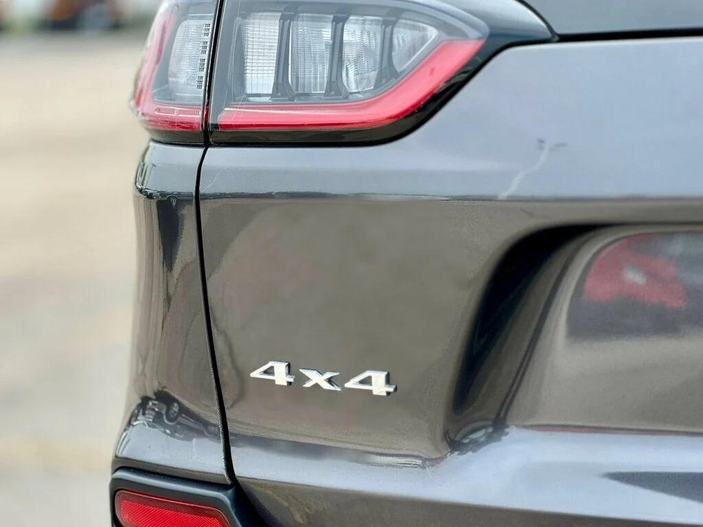 used 2022 Jeep Cherokee car, priced at $19,980