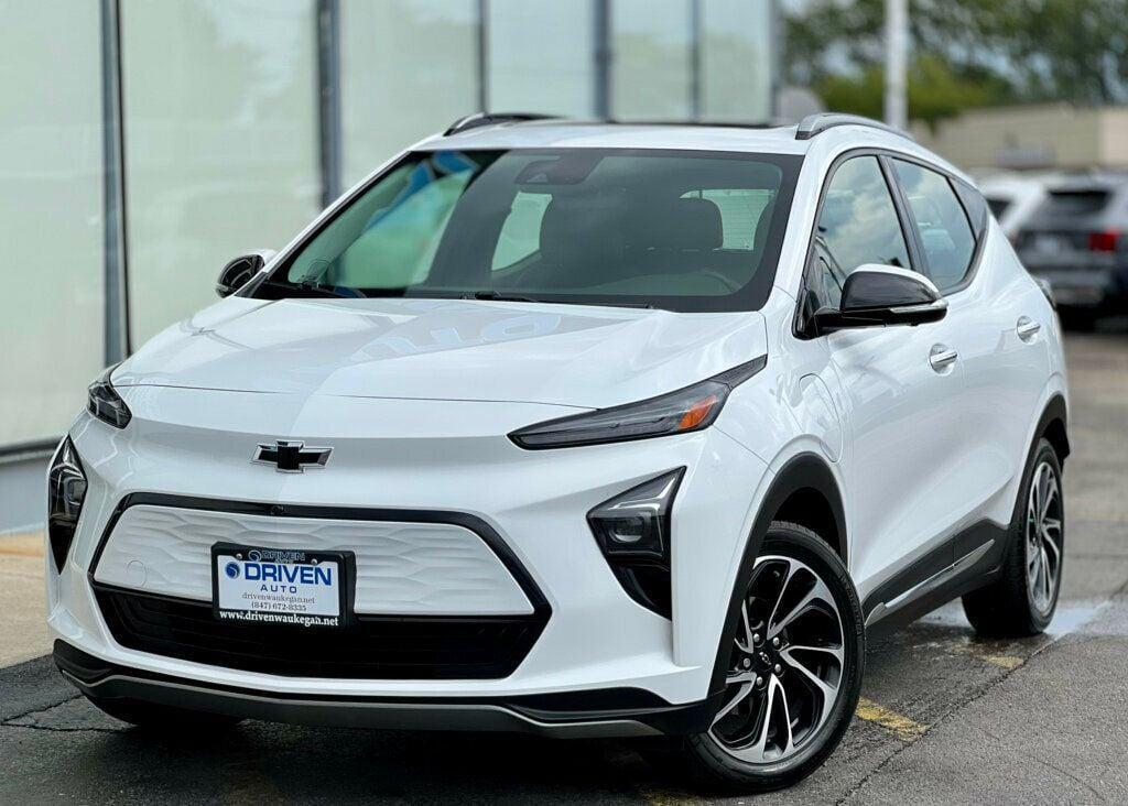 used 2022 Chevrolet Bolt EUV car, priced at $18,555