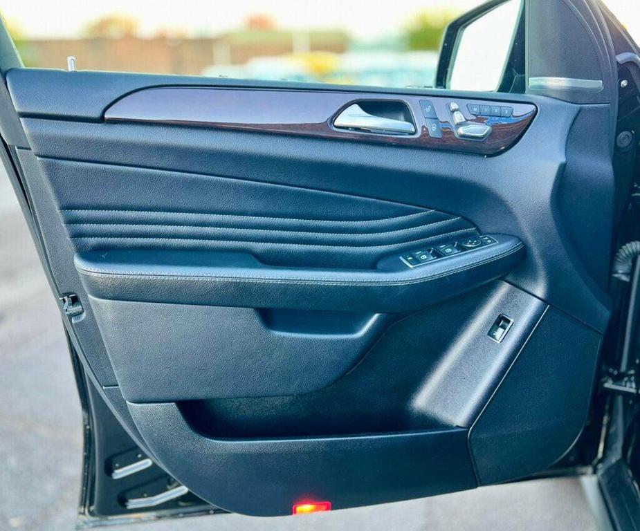 used 2016 Mercedes-Benz GLE-Class car, priced at $27,980