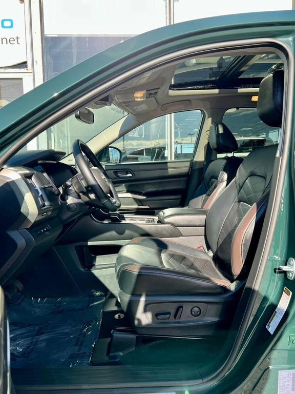 used 2022 Nissan Pathfinder car, priced at $32,780