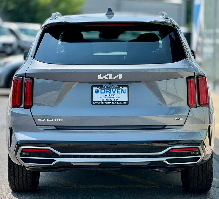 used 2023 Kia Sorento car, priced at $32,500