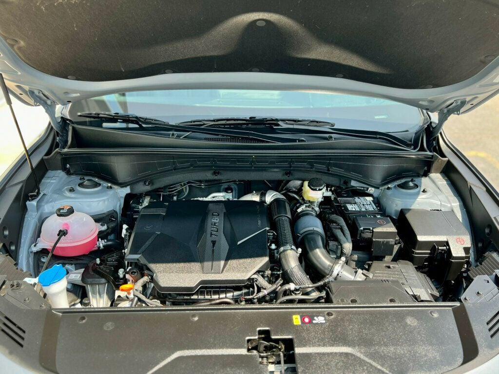 used 2023 Kia Sorento car, priced at $32,500