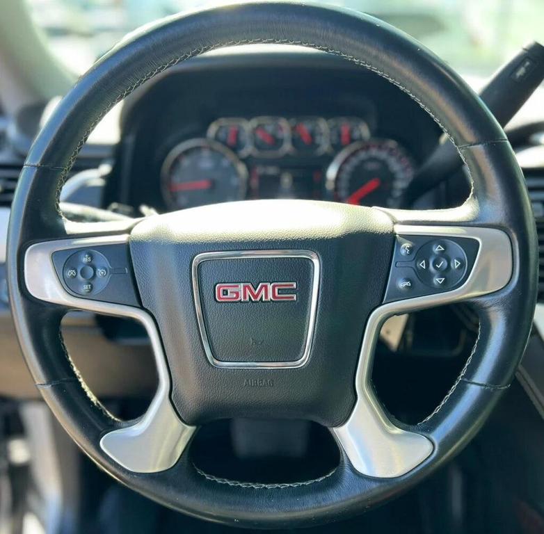 used 2015 GMC Yukon car, priced at $13,780