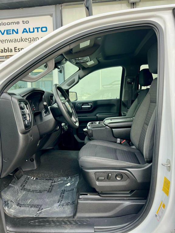 used 2022 Chevrolet Silverado 1500 car, priced at $26,980