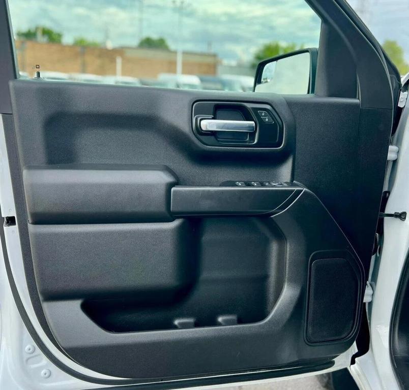 used 2022 Chevrolet Silverado 1500 car, priced at $27,980