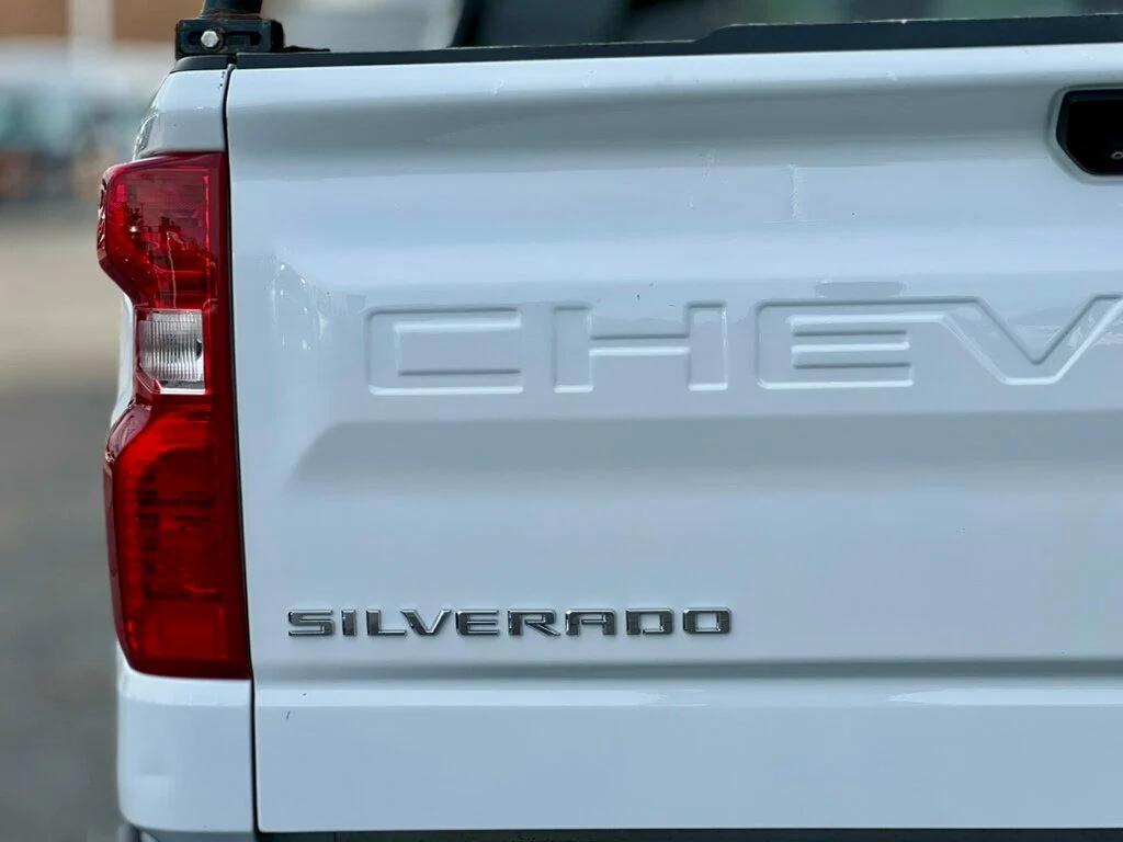 used 2022 Chevrolet Silverado 1500 car, priced at $27,980
