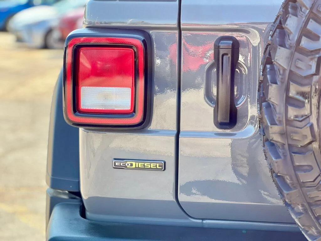 used 2021 Jeep Wrangler Unlimited car, priced at $29,980