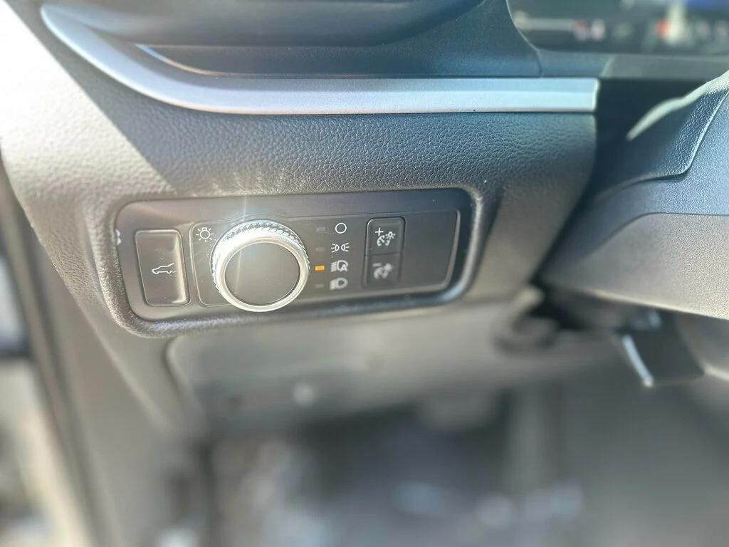 used 2022 Ford Explorer car, priced at $18,980