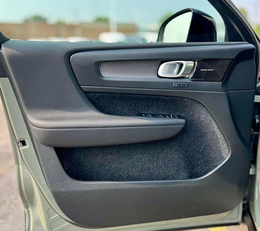 used 2021 Volvo XC40 Recharge Pure Electric car, priced at $28,980