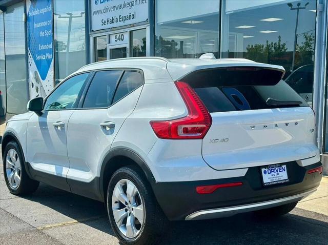 used 2020 Volvo XC40 car, priced at $17,480