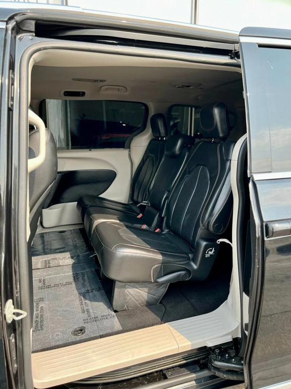 used 2019 Chrysler Pacifica car, priced at $17,980