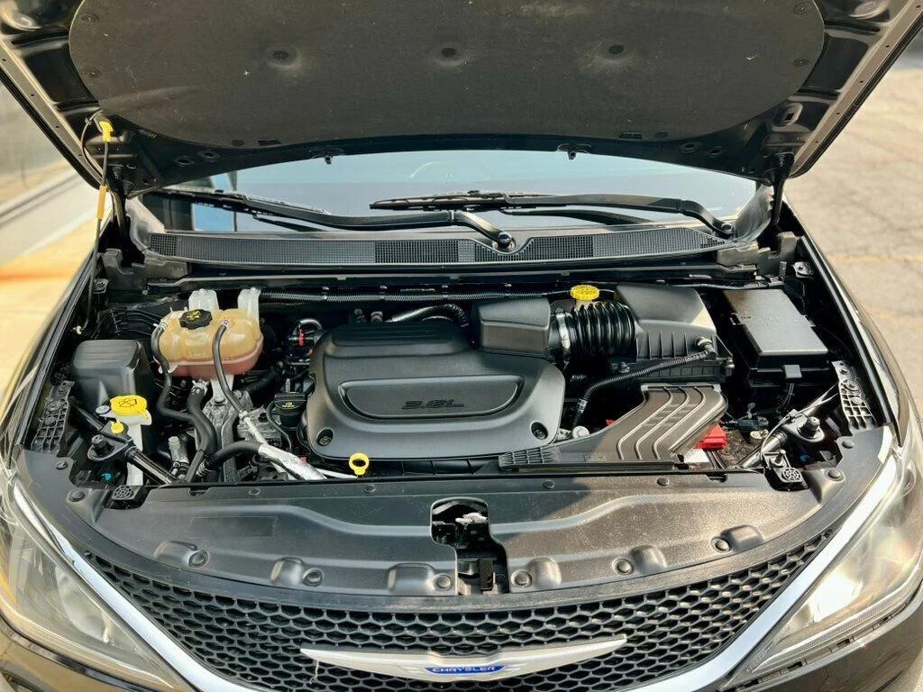 used 2019 Chrysler Pacifica car, priced at $17,980