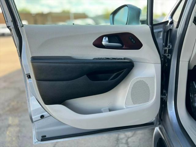used 2017 Chrysler Pacifica car, priced at $16,980