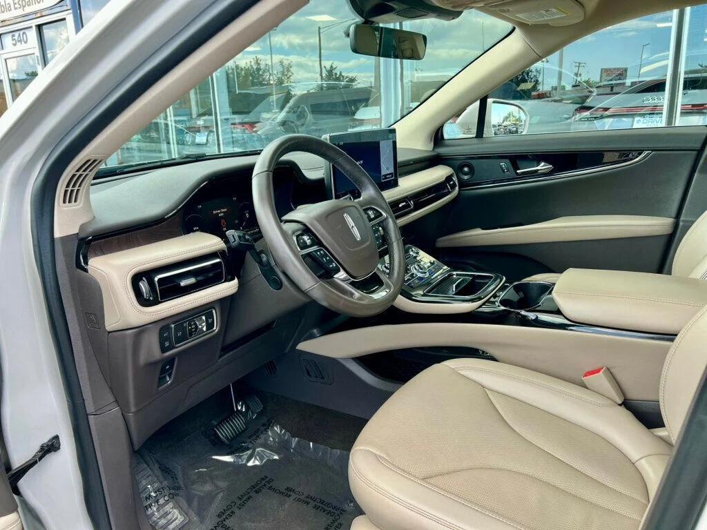 used 2022 Lincoln Nautilus car, priced at $31,670