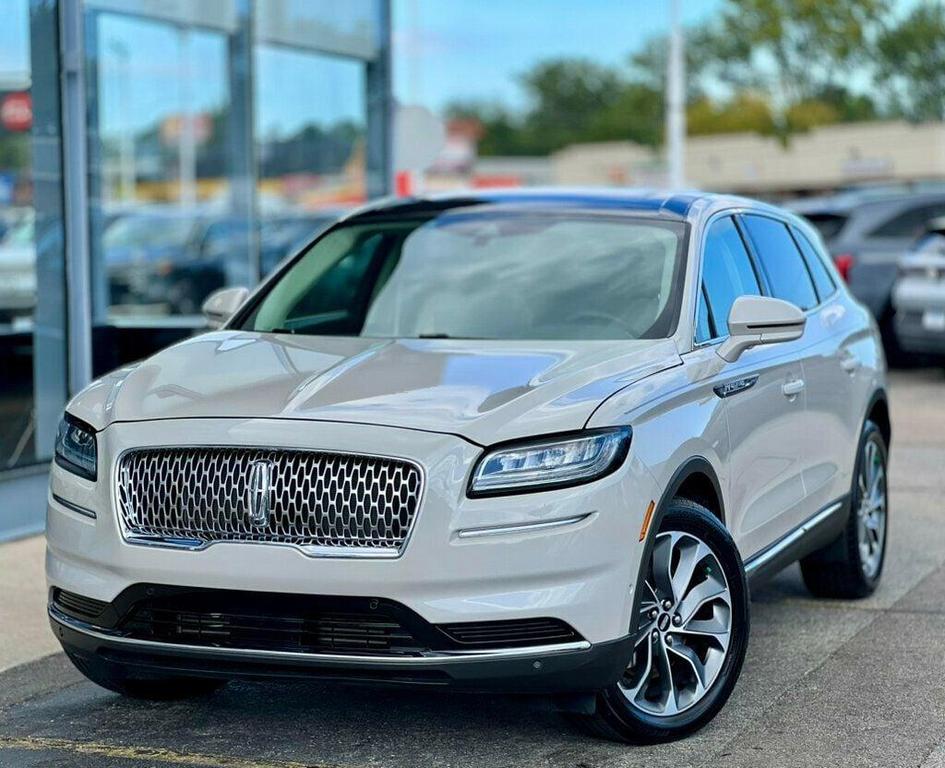 used 2022 Lincoln Nautilus car, priced at $31,980