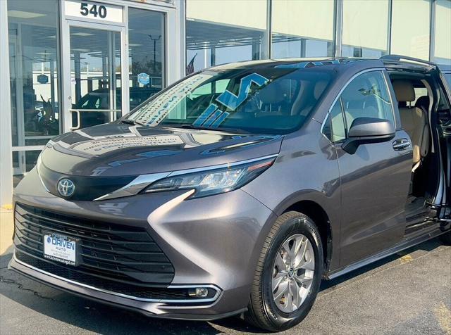 used 2022 Toyota Sienna car, priced at $33,980