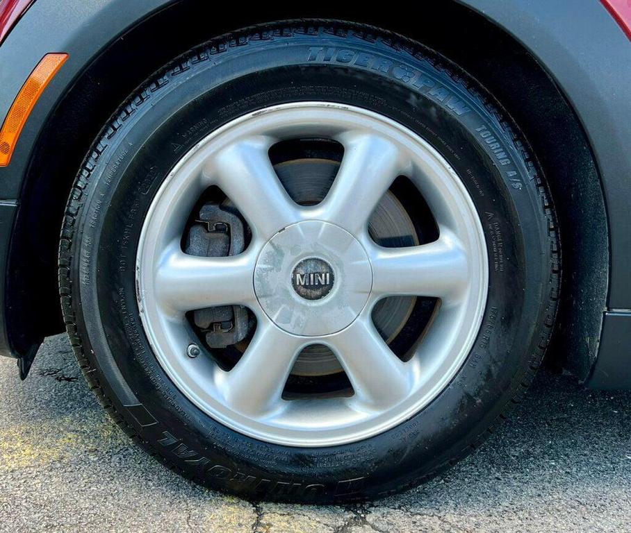 used 2007 MINI Cooper car, priced at $6,555