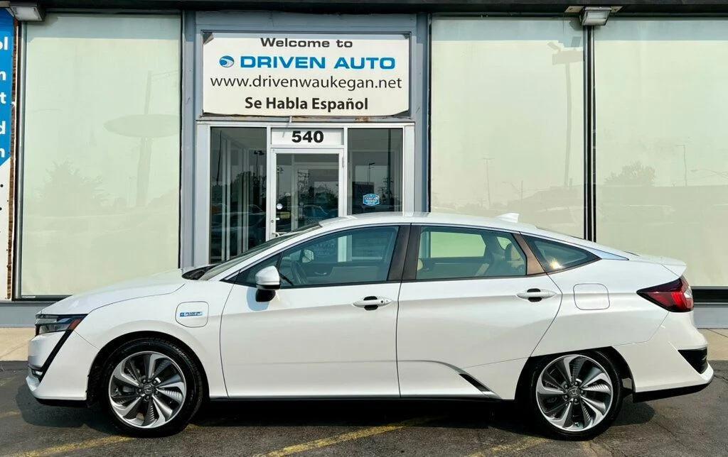 used 2021 Honda Clarity Plug-In Hybrid car, priced at $20,980