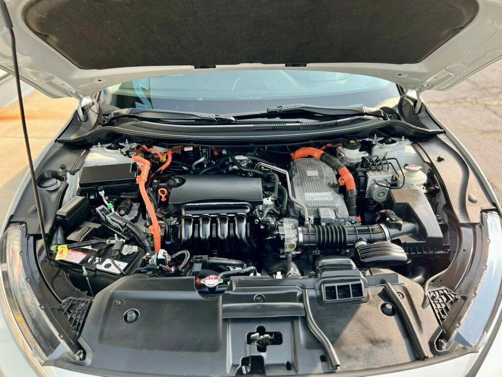 used 2021 Honda Clarity Plug-In Hybrid car, priced at $20,980