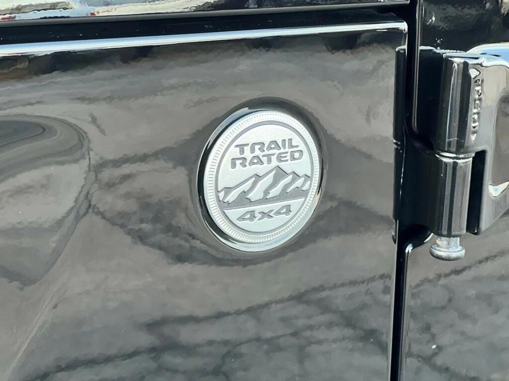 used 2021 Jeep Gladiator car, priced at $27,500
